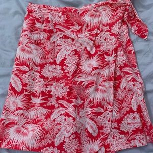 Red skort(skirt/short) with floral designs
